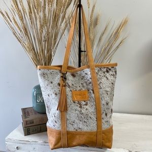 Canoe Brand Womens Leather Hide Fur Shoulder Bag Tote